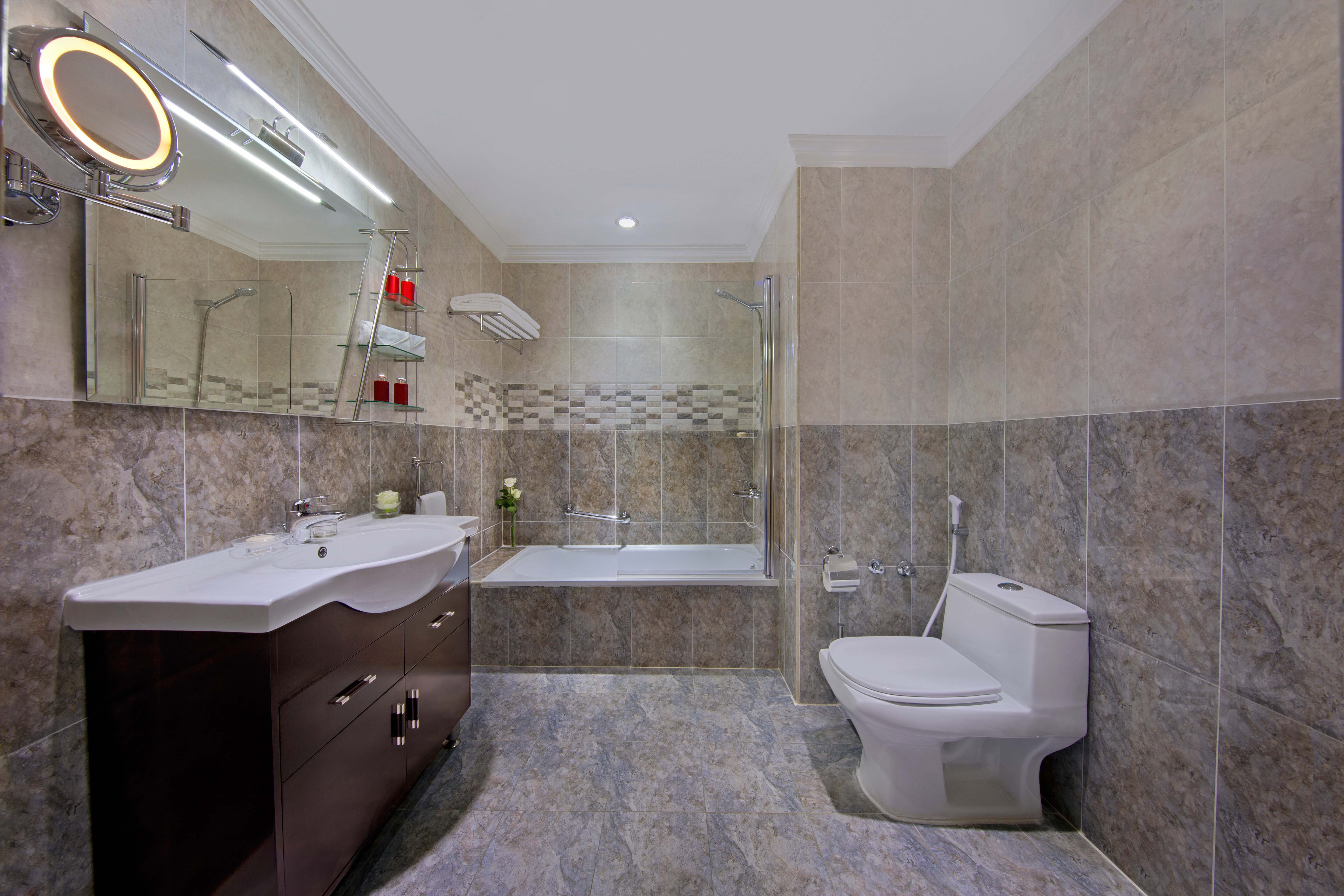 Tower & Superir Bathroom.jpg